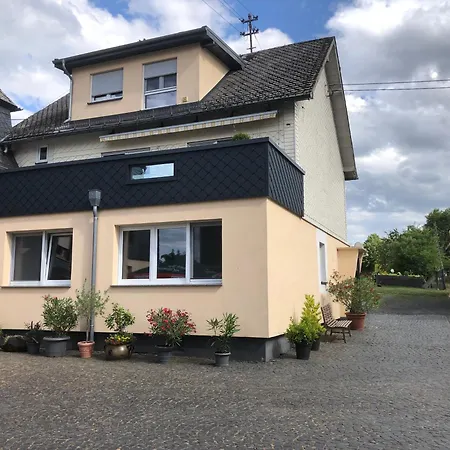 Auf Dem Bauernhof In Hof Kleeberg I Man Kann Ein Mit Bad Zubuchen Apartment *