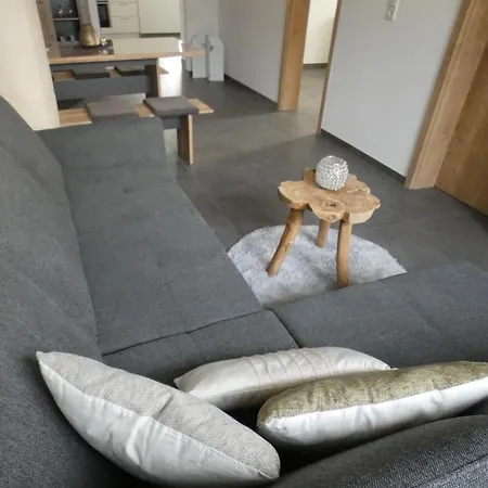 Auf Dem Bauernhof In Hof Kleeberg I Man Kann Ein Mit Bad Zubuchen Lejlighed Hachenburg