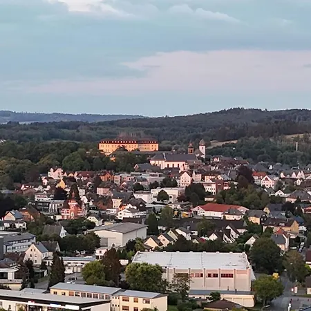 Auf Dem Bauernhof In Hof Kleeberg I Man Kann Ein Mit Bad Zubuchen *