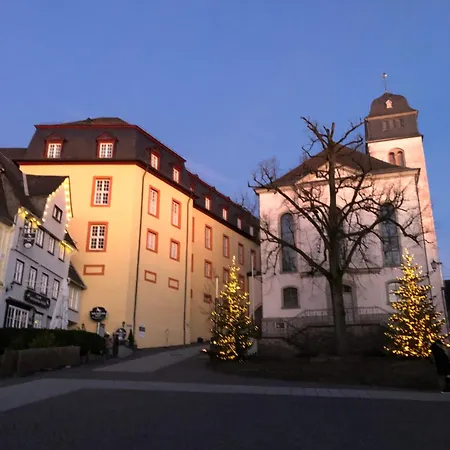 Auf Dem Bauernhof In Hof Kleeberg I Man Kann Ein Mit Bad Zubuchen Apartment Hachenburg