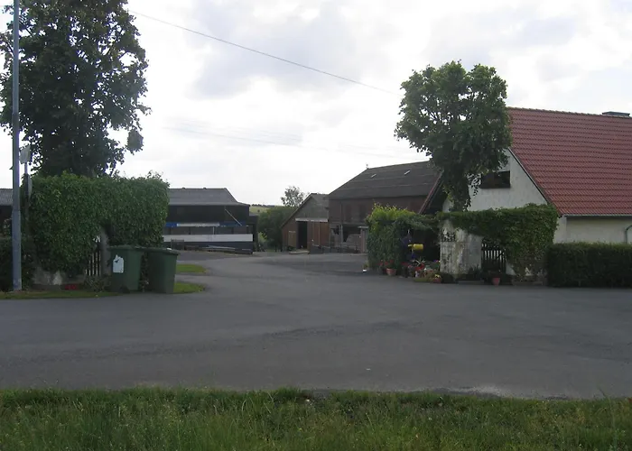 דירה Auf Dem Bauernhof In Hof Kleeberg I Man Kann Ein Mit Bad Zubuchen *