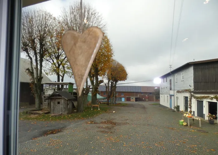 Auf Dem Bauernhof In Hof Kleeberg I Man Kann Ein Mit Bad Zubuchen * הכנבורג